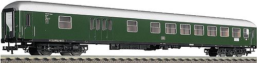 Fleischmann 5600 Schnellzugwagen mit Gepäckabteil DB EP III H0 DC