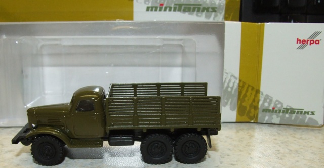 Herpa  743013 Minitanks ZIL 157 Pritsche UdSSR 1:87