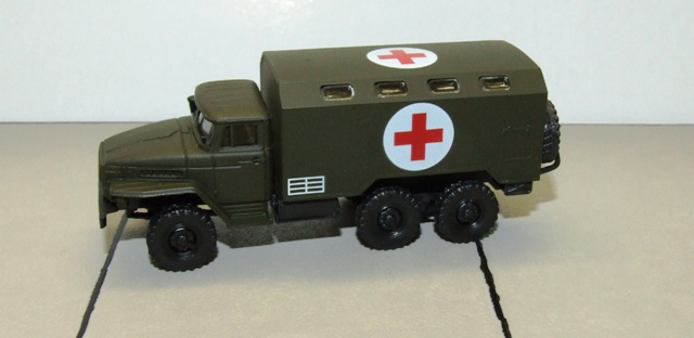 Herpa 744287 Minitanks Ural Sanitätskoffer Rotes Kreuz LKW H0 1:87