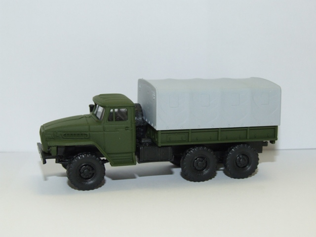 Herpa H0 1:87 Roco Minitanks 744461 URAL Planen LKW NVA