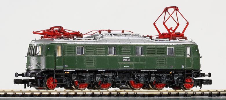 VO PIKO 40301 Spur  N-Ellok E 18 grün DB III