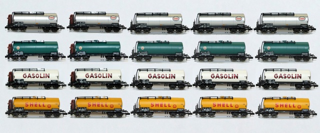 TRIX 15420 Spur N 20 Kesselwagen im Display Gasolin Shell Dea Esso