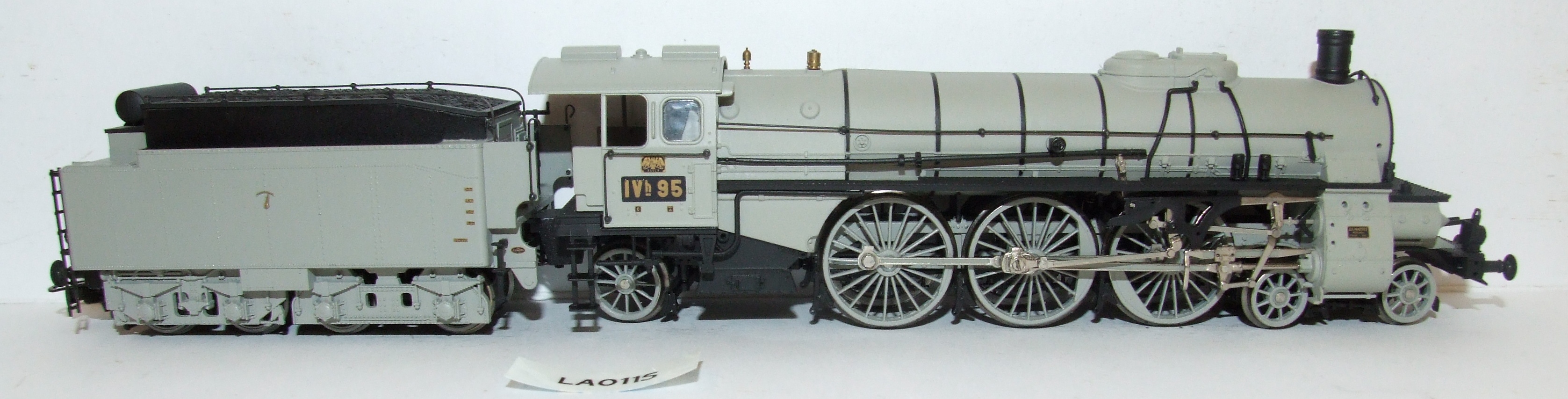 LILIPUT HO 104010 蒸気機関車 Badische IVh LA0115 Liliput H0 L 104010 Dampflok Badische IVh Grau EP I in OVP